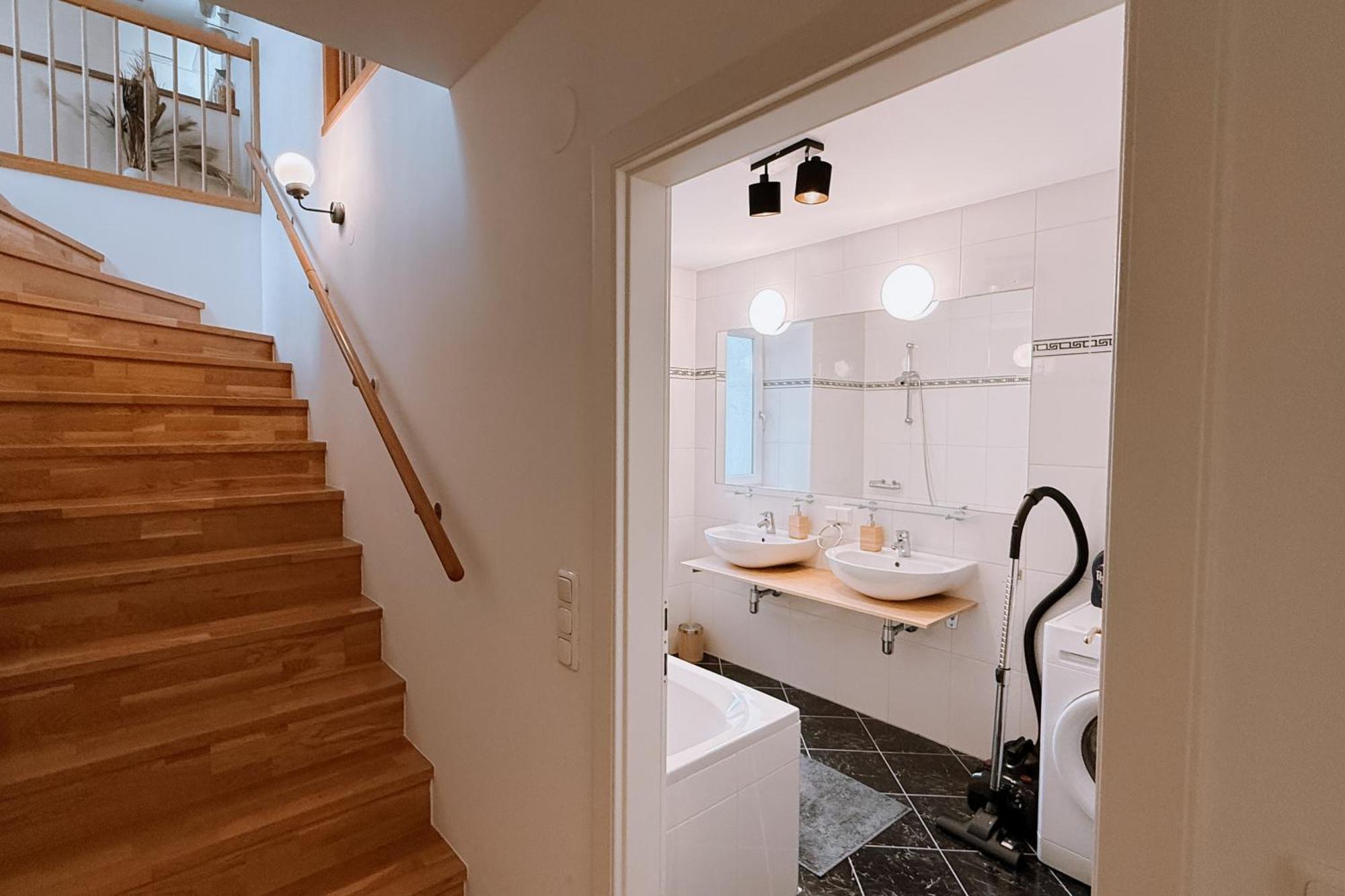 90Qm, 3 Bedrooms, Near Schoenbrunn, Balcony - Axara Housing 비엔나 외부 사진